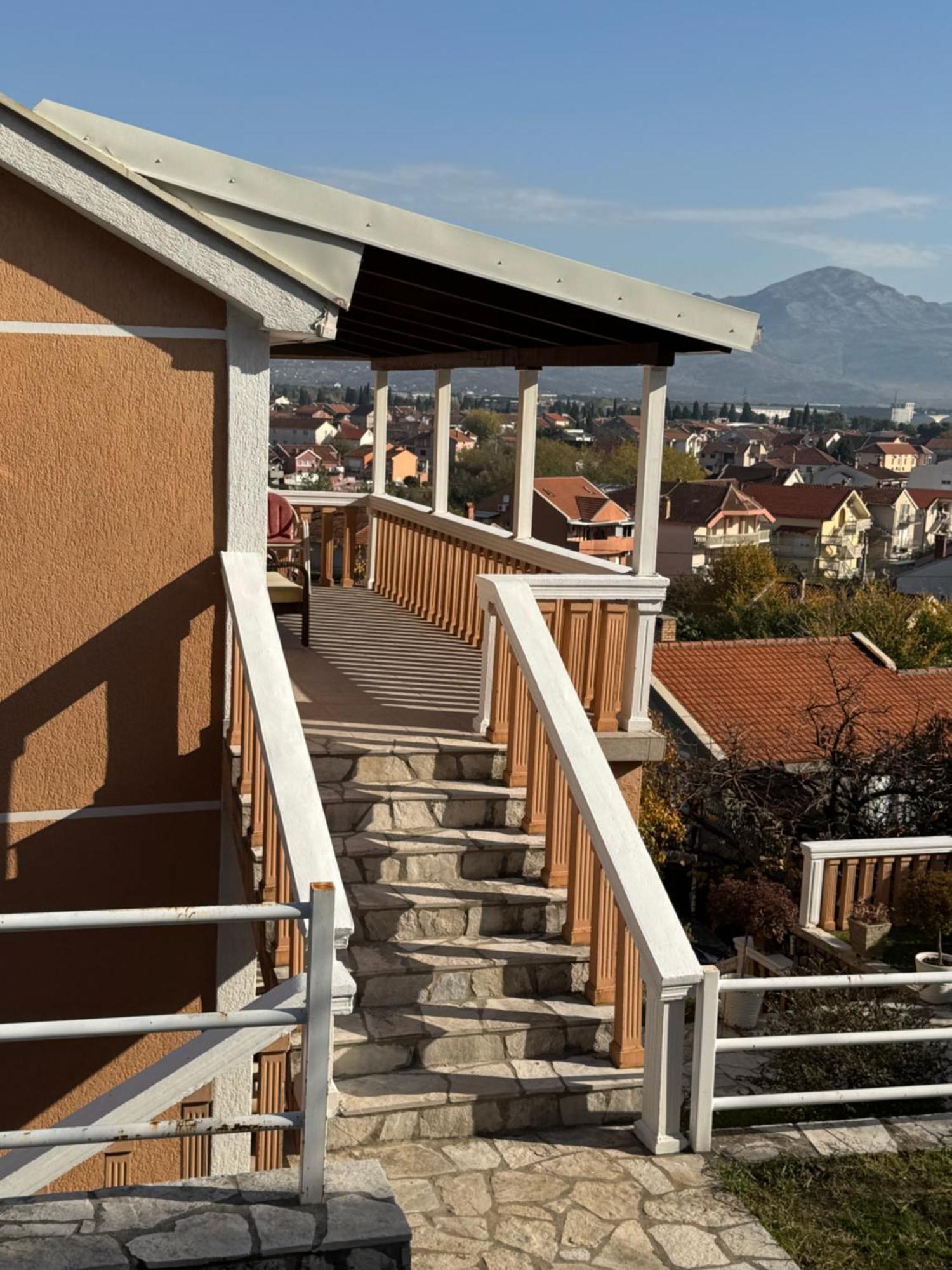 Apartmani Breze Подгорица Екстериор снимка