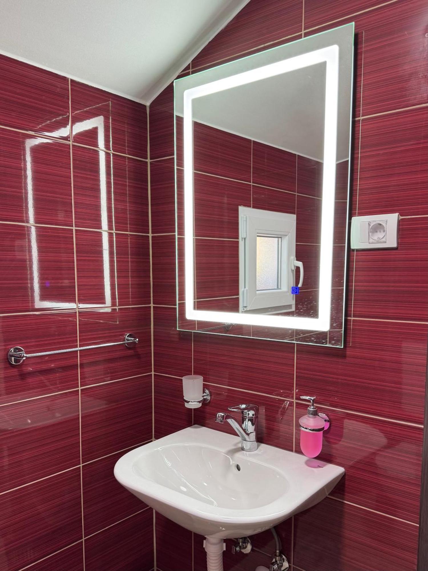 Apartmani Breze Подгорица Екстериор снимка