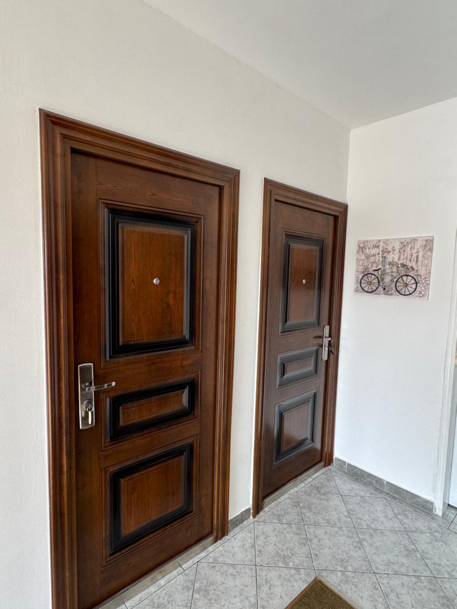 Apartmani Breze Подгорица Екстериор снимка